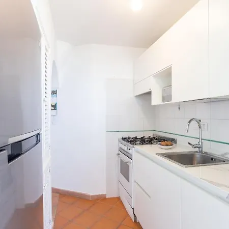 度假居 Il Pettirosso In 波西塔諾