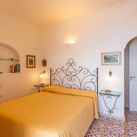 Il Pettirosso In * 波西塔諾